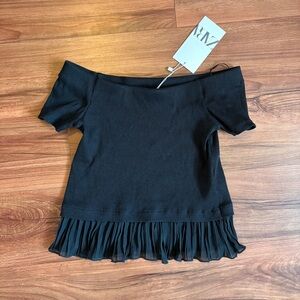 Zara Black Ruffled Blouse with Elegant Short Sleeves